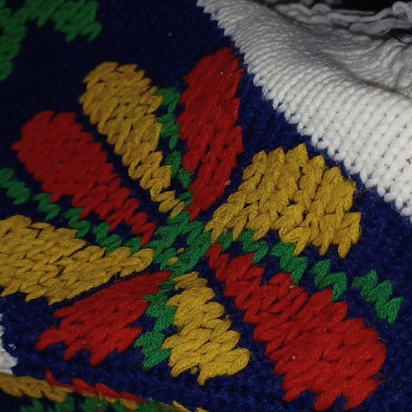 Vintage Chunky Knit Poncho Boho Sweater, It's a Fein Original - Picture 7 of 7